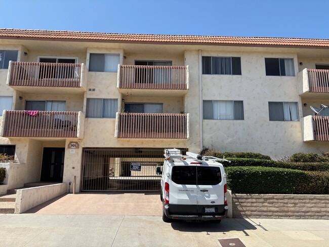 San Pedro Apartments