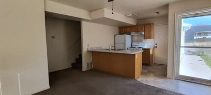 1588 Southern Homestead Blvd in Enoch, UT - Building Photo - Building Photo