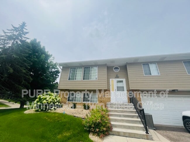 2307 Mailand Rd E