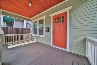 1018 Adele St in Houston, TX - Building Photo - Building Photo