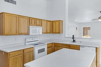 10841 E Wier Ave in Mesa, AZ - Building Photo - Building Photo