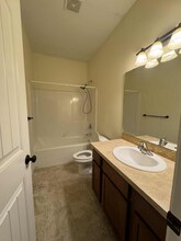 8200 Westbrook Ave in Yakima, WA - Building Photo - Building Photo