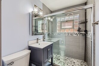 5819 S Moody Ave in Chicago, IL - Building Photo - Building Photo