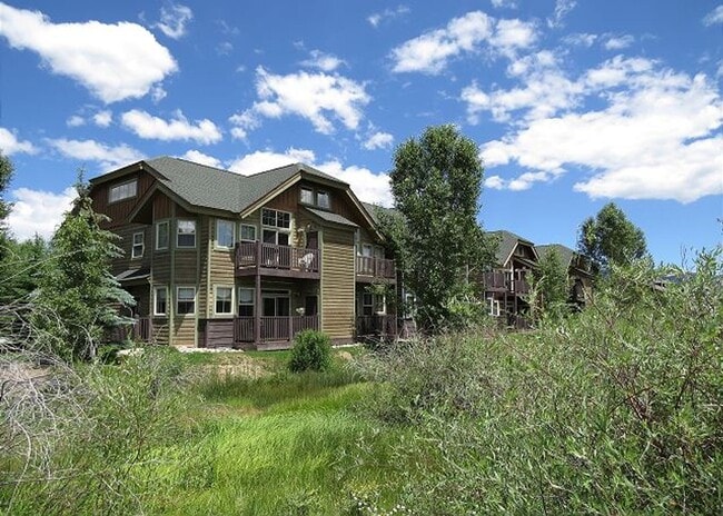 property at 951 N 10 Mile Dr