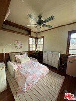 3340 Floyd Terrace in Los Angeles, CA - Building Photo