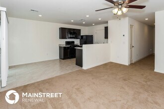 1933 Metamora St in Las Vegas, NV - Building Photo - Building Photo