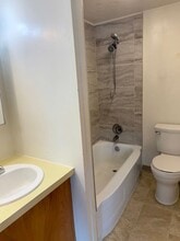 5300 Taku Dr in Anchorage, AK - Building Photo - Building Photo