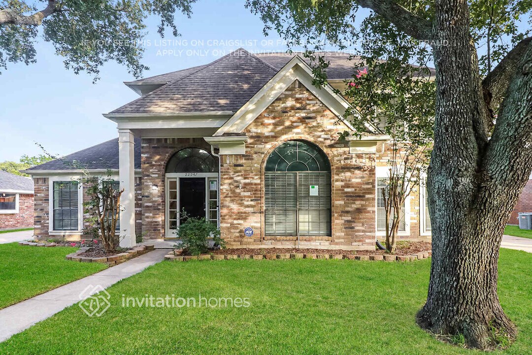 22947 Benbury Dr in Katy, TX - Building Photo