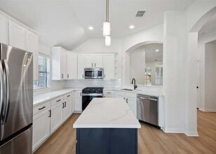 9420 Caliente Dr in McKinney, TX - Building Photo - Building Photo