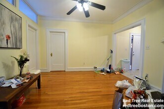 21 Park Vale Ave, Unit 1 in Boston, MA - Foto de edificio - Building Photo