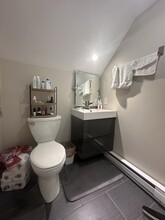343 Beacon St, Unit 3 in Somerville, MA - Foto de edificio - Building Photo
