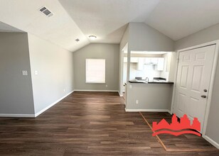 Welcome to 5495 Emerald Hills Dr! in Memphis, TN - Building Photo - Building Photo