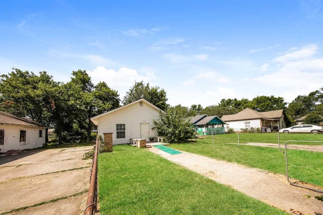 906 SW G Ave in Lawton, OK - Building Photo