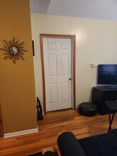 561 W 18th St in Chicago, IL - Foto de edificio - Building Photo