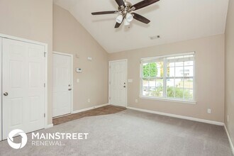 6138 Sid Crane Dr in Charlotte, NC - Foto de edificio - Building Photo