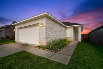 25807 Boxwood Hedge Ln in Tomball, TX - Foto de edificio - Building Photo