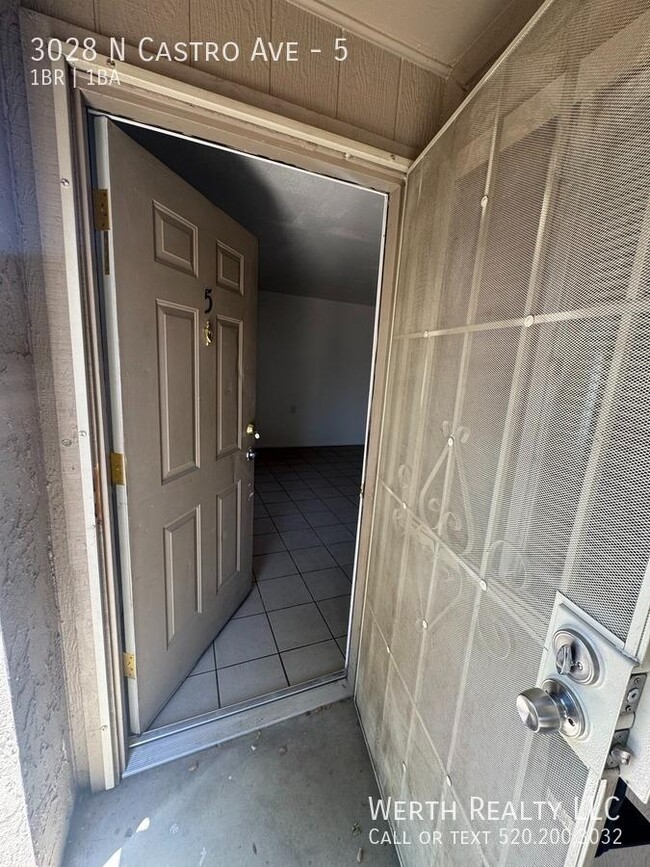 3028 N Castro Ave in Tucson, AZ - Building Photo - Building Photo