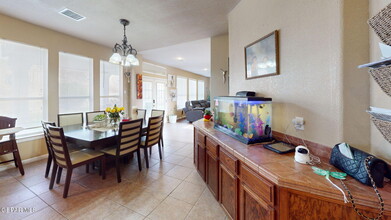 7350 La Casa Way in Canutillo, TX - Building Photo - Building Photo