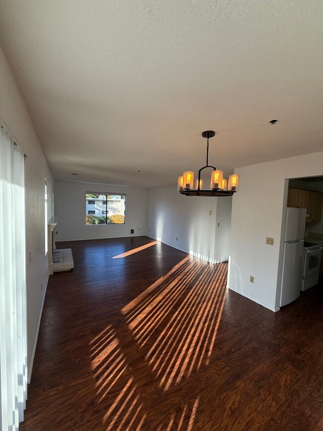 property at 18620 52nd Ave W