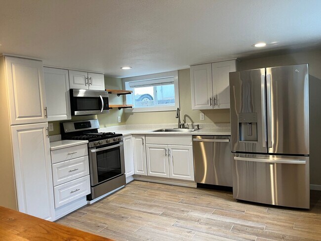 property at 114 W Third St