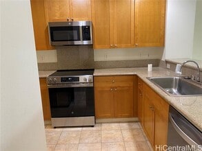 520 Lunalilo Home Rd in Honolulu, HI - Building Photo - Building Photo