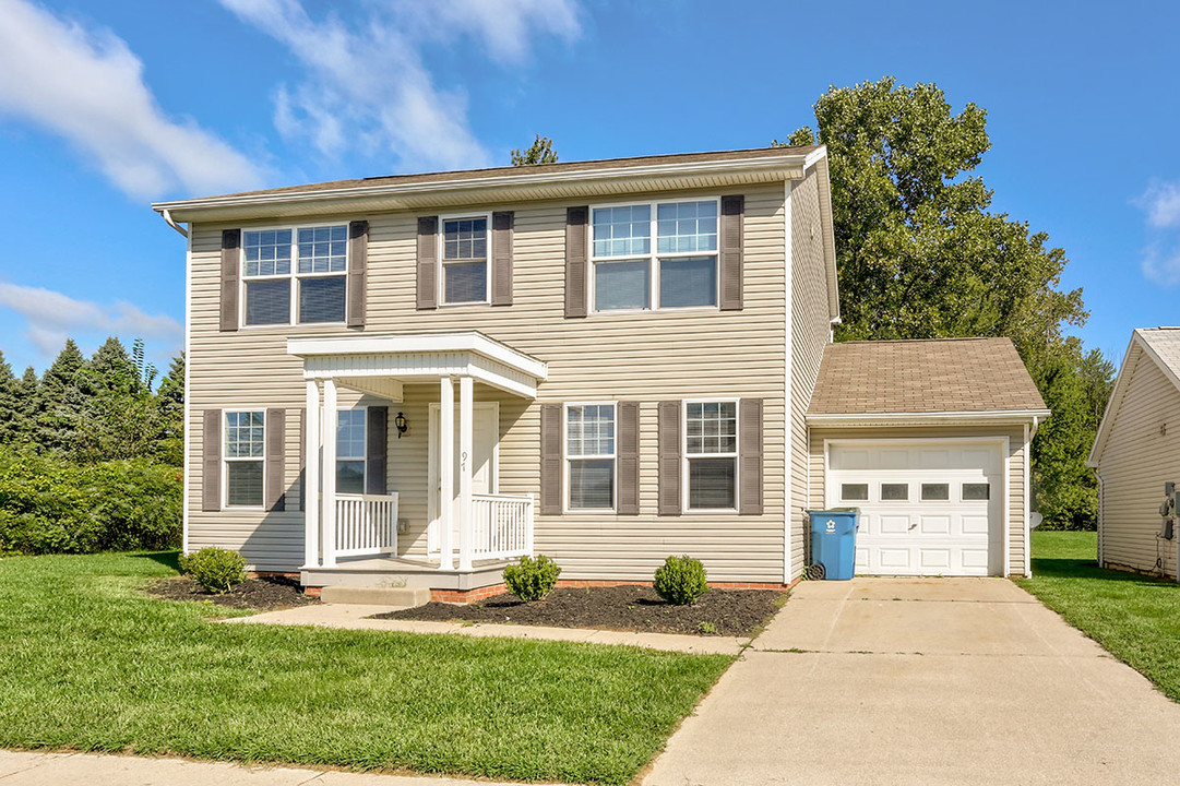 Paigelynn Place in Swanton, OH - Foto de edificio