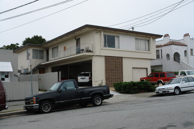 224 Santa Dominga Ave