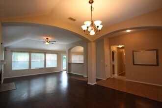 8154 Greer Dr in Tyler, TX - Building Photo - Building Photo