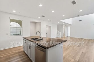 45079 Via Vela in Temecula, CA - Building Photo - Building Photo