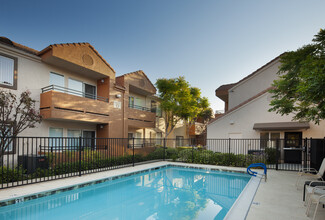 Las Serenas Senior Apartments (62+) in Simi Valley, CA - Building Photo - Building Photo