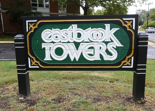 Eastbrook Towers & Stonebridge Apartments in East Hartford, CT - Building Photo - Building Photo