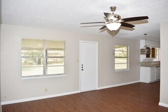 6624 Vega Dr in Fort Worth, TX - Building Photo - Building Photo