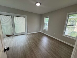 2423 Walnut St in Port Huron, MI - Building Photo - Building Photo