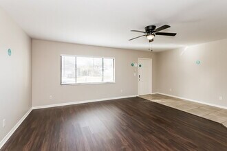 139 SE 19th Ln in Cape Coral, FL - Building Photo - Building Photo