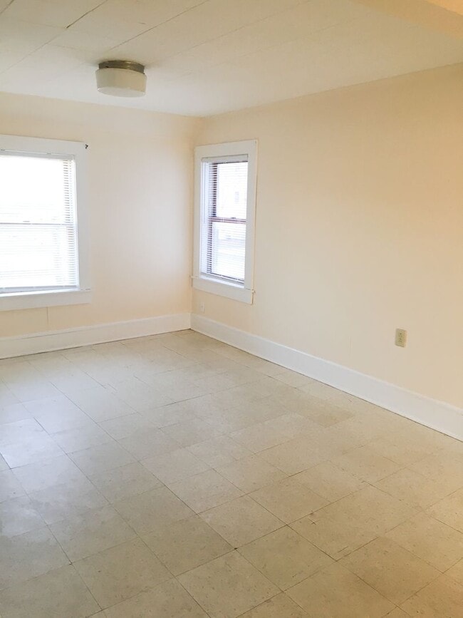 86-92 Archibald Street, Unit 86.5 Archibald Street in Burlington, VT - Building Photo - Building Photo