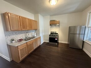 3853 W Fullerton Ave, Unit #2 in Chicago, IL - Building Photo - Building Photo