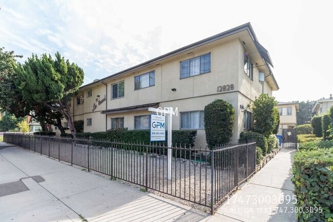 property at 12828 Oxnard St