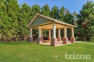 29 Carriage Hls Dr SE in Cartersville, GA - Foto de edificio - Building Photo