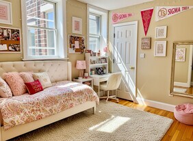 74 Egmont St in Brookline, MA - Building Photo