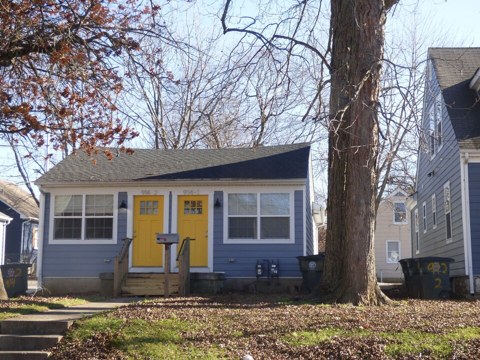 914 N Limestone in Lexington, KY - Foto de edificio