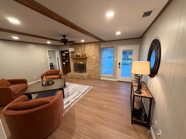 property at 518 Magnolia St