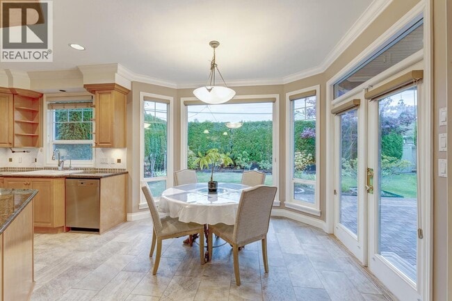 7988 Sunnyholme Crescent in Richmond, BC - Building Photo - Building Photo