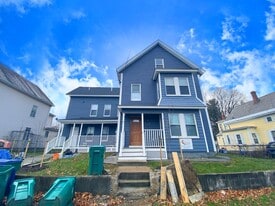 62 Lincoln St in Fitchburg, MA - Building Photo