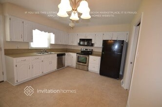 106 Fielding Rd in Charlotte, NC - Building Photo - Building Photo