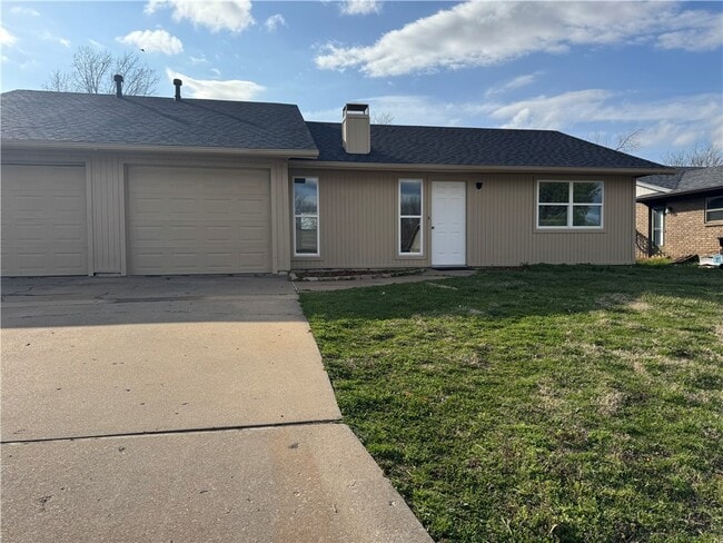 property at 1800 S 14th Pl