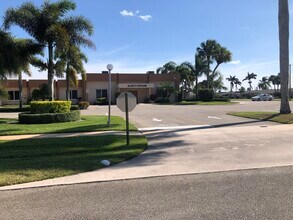 2723 Dudley Dr E, Unit G in West Palm Beach, FL - Building Photo - Building Photo