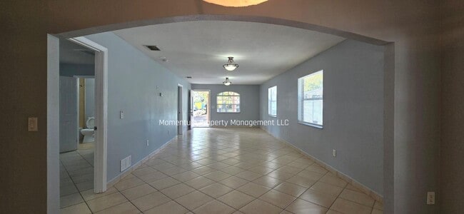 1708 E Genesee St in Tampa, FL - Building Photo - Building Photo