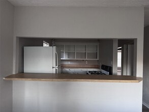 600 St Lawrence River Rd in Montgomery, TX - Foto de edificio - Building Photo