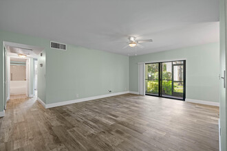 150 Pineview Rd in Jupiter, FL - Building Photo - Building Photo