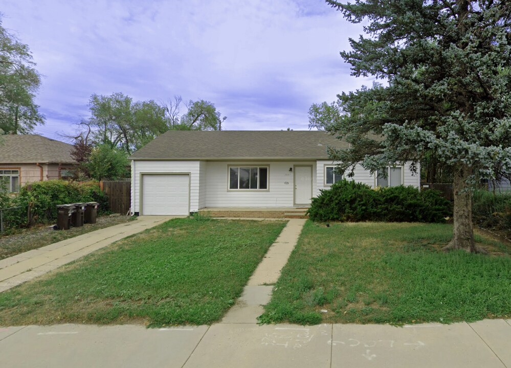 2887 Moorhead Ave in Boulder, CO - Building Photo